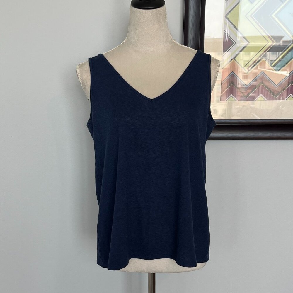 NWOT Loft Navy V-Neck Tank M